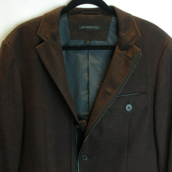 John Varvatos Star USA Burgundy/Black Sports Coat. - Picture 2 of 8